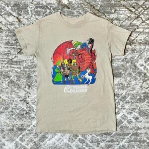 Dungeons & Dragons Beige Graphic T-Shirt Size S Vintage Style Tee